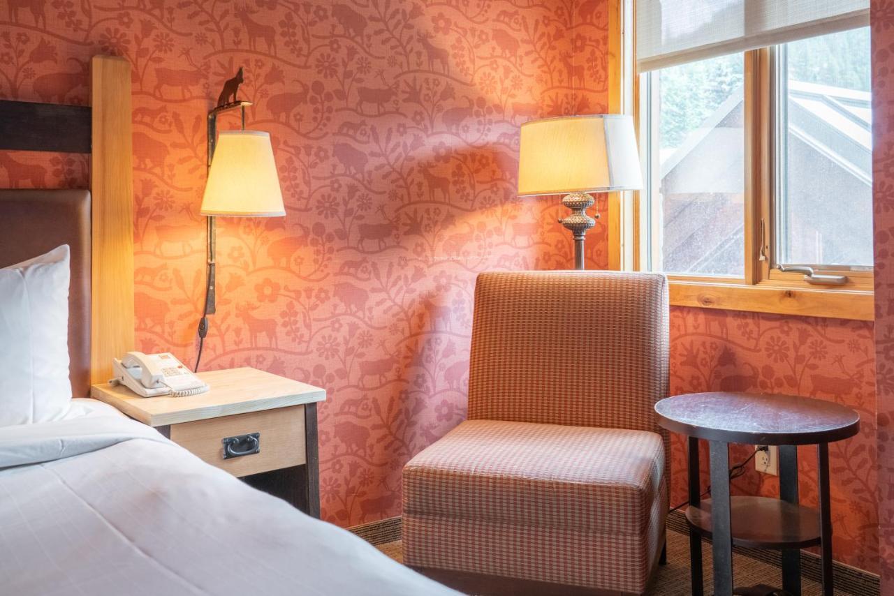 Fox Hotel And Suites Μπανφ Εξωτερικό φωτογραφία