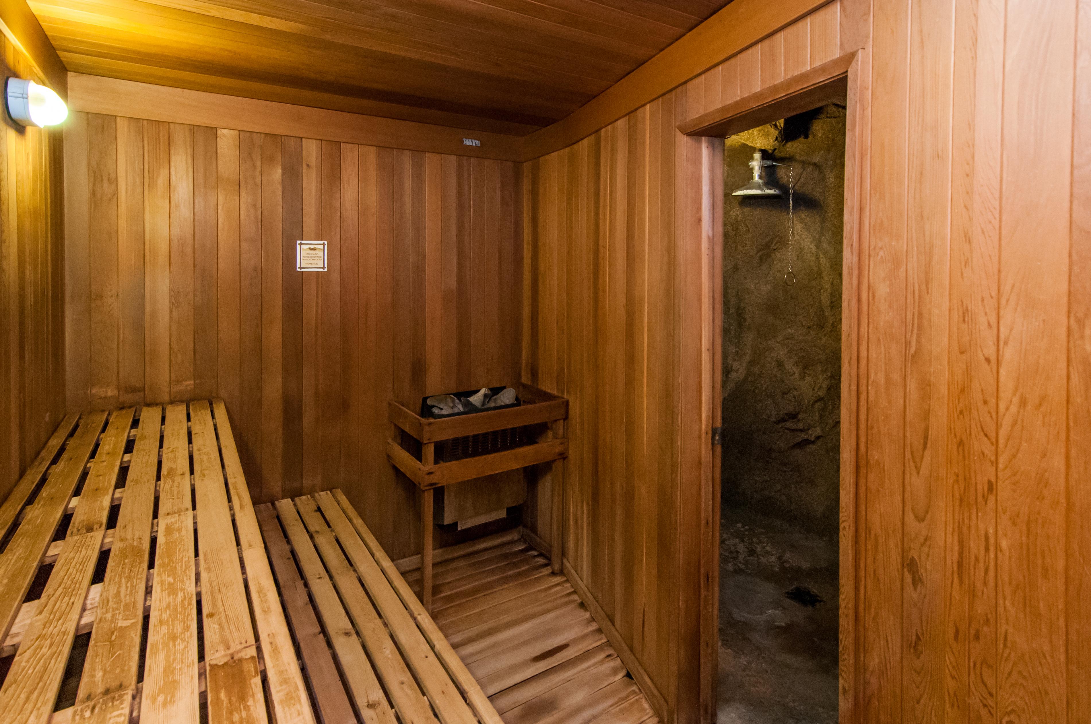 Fox Hotel And Suites Μπανφ Εξωτερικό φωτογραφία